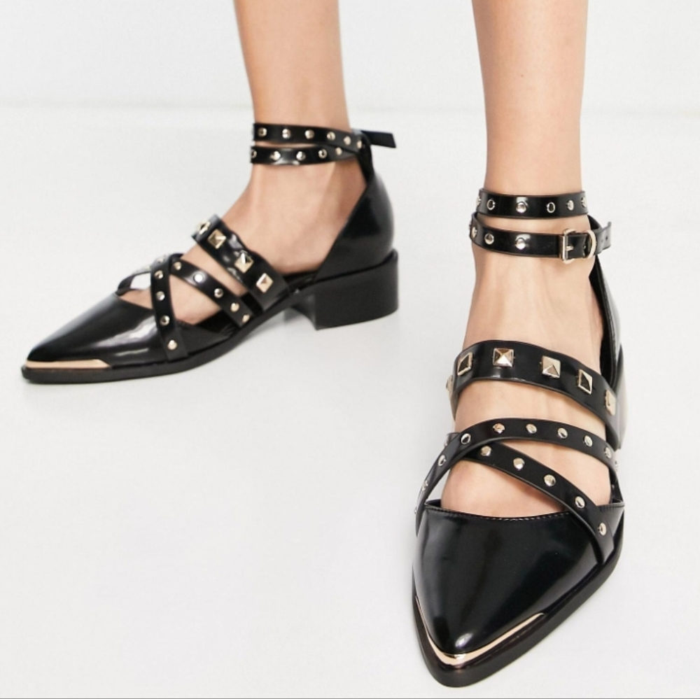 Asos Black Modish Hardware Strappy Studded Shoes Flats 9 Pointy Toes Patent New